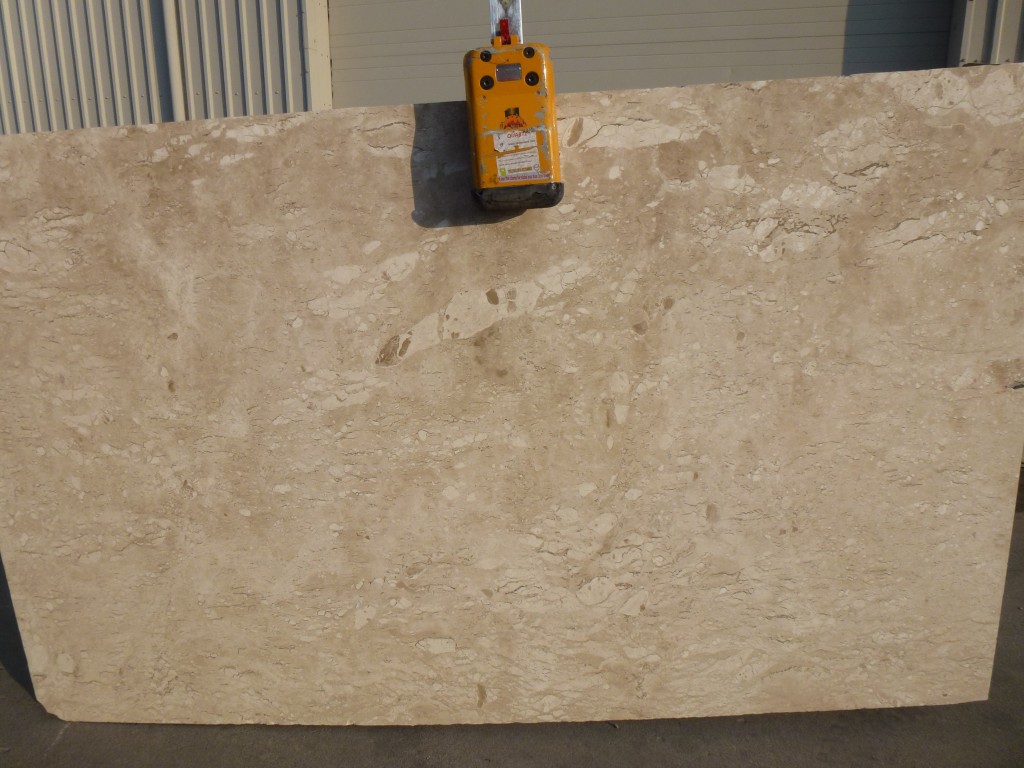 Bege Travertine