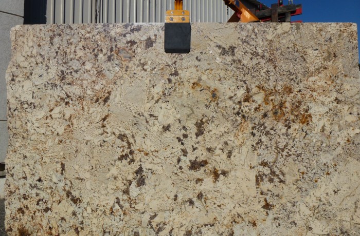 Delicatus Gold Granite Countertops In Pasco Richland Kennewick Wa